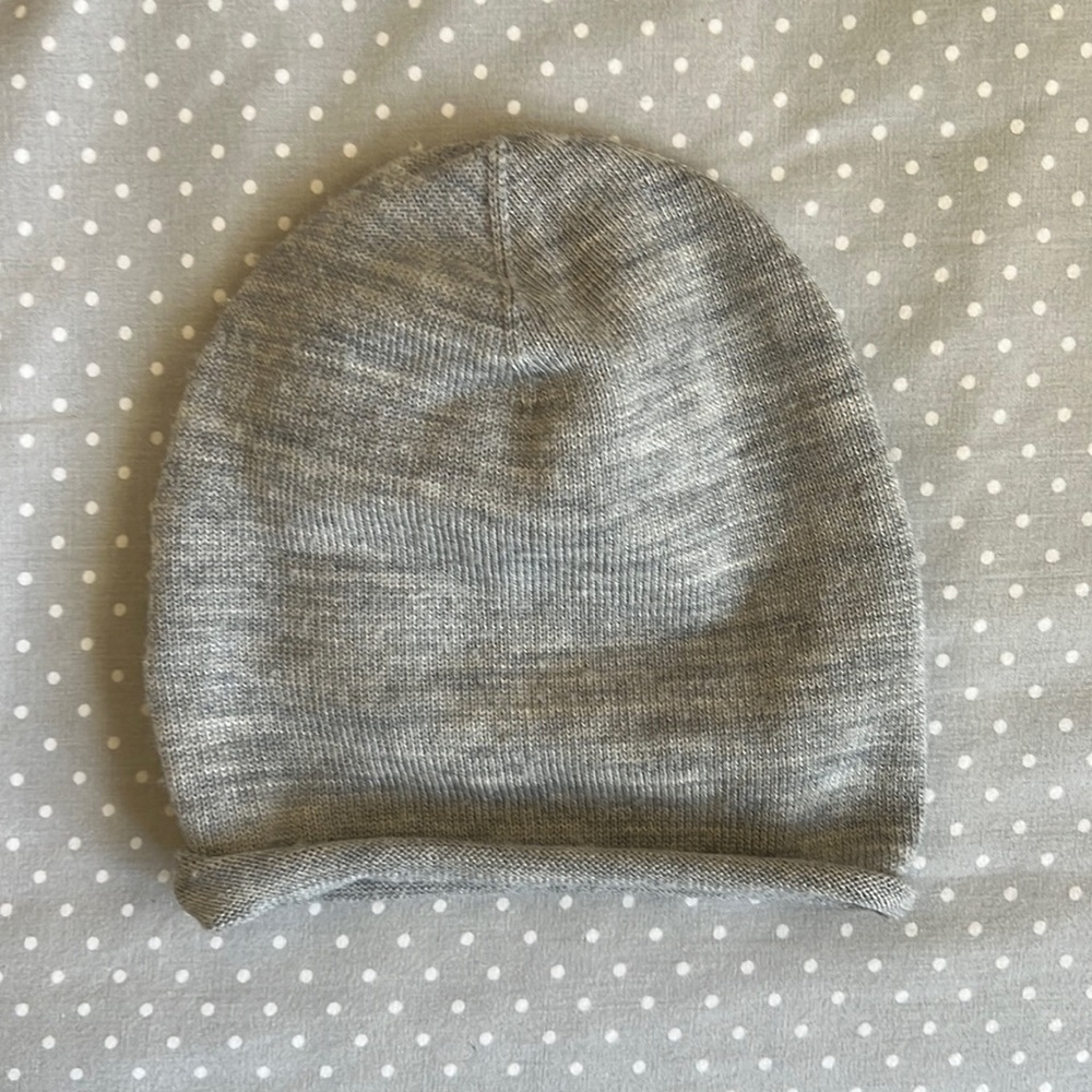 H&M 6-12 months light gray wool knit hat
